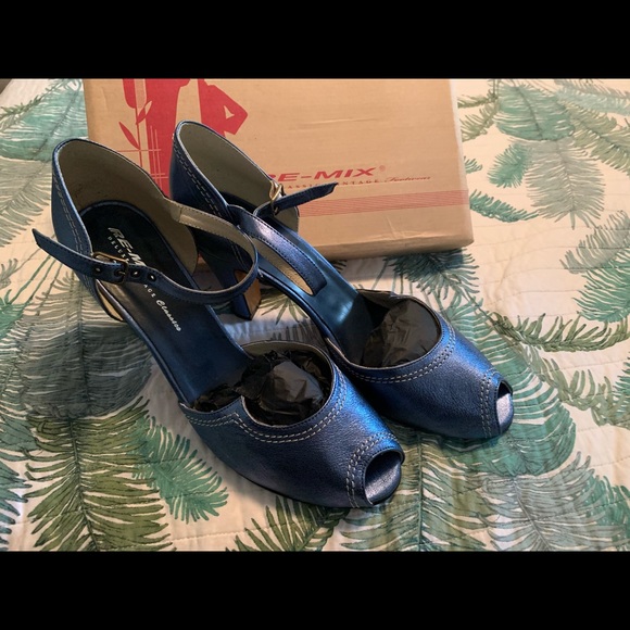 Re-mix Vintage Size 11 Blue Heels Retro Pinup - Picture 16 of 16
